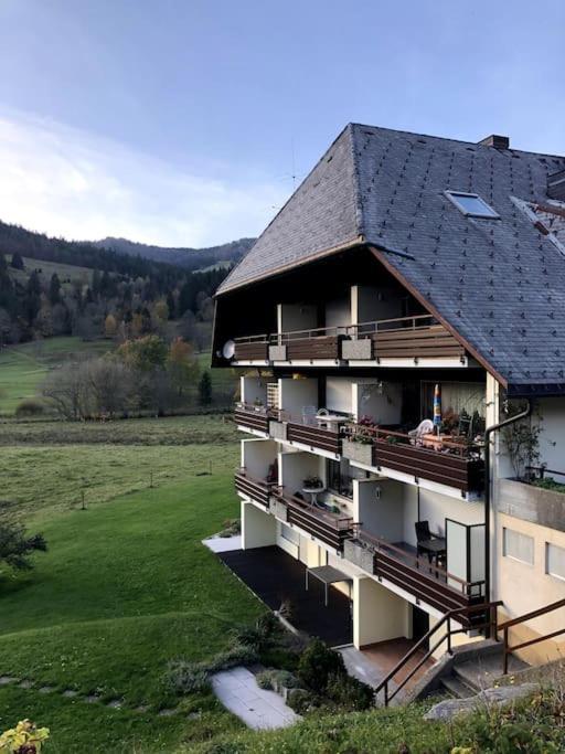 Schwarzwald Loft Menzenschwand Apartment Exterior foto